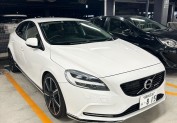 VOLVO V40 T4 SE, HS4