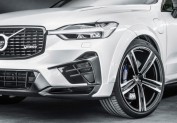 ボルボXC60 R-Design/Polestar Engineered (2022-)用フロントスポイラー